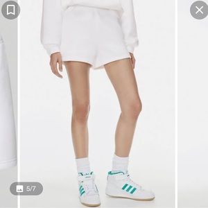 Tna Women's Cozy Fleece Perfect Hi-Rise 3"
Sweatshort Shorts